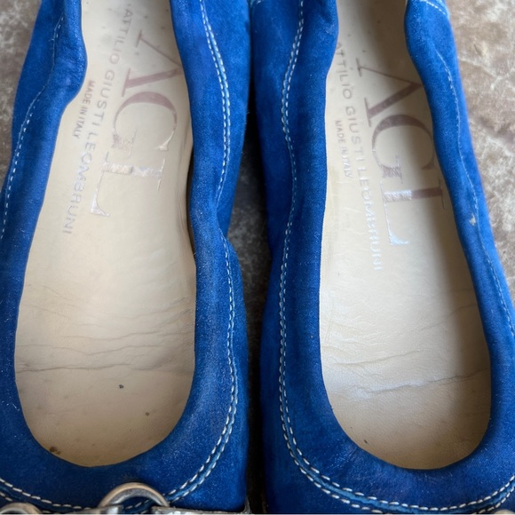 AGL Blue Suede Cap Toed Ballet Flats Sz 38 - Picture 4 of 8